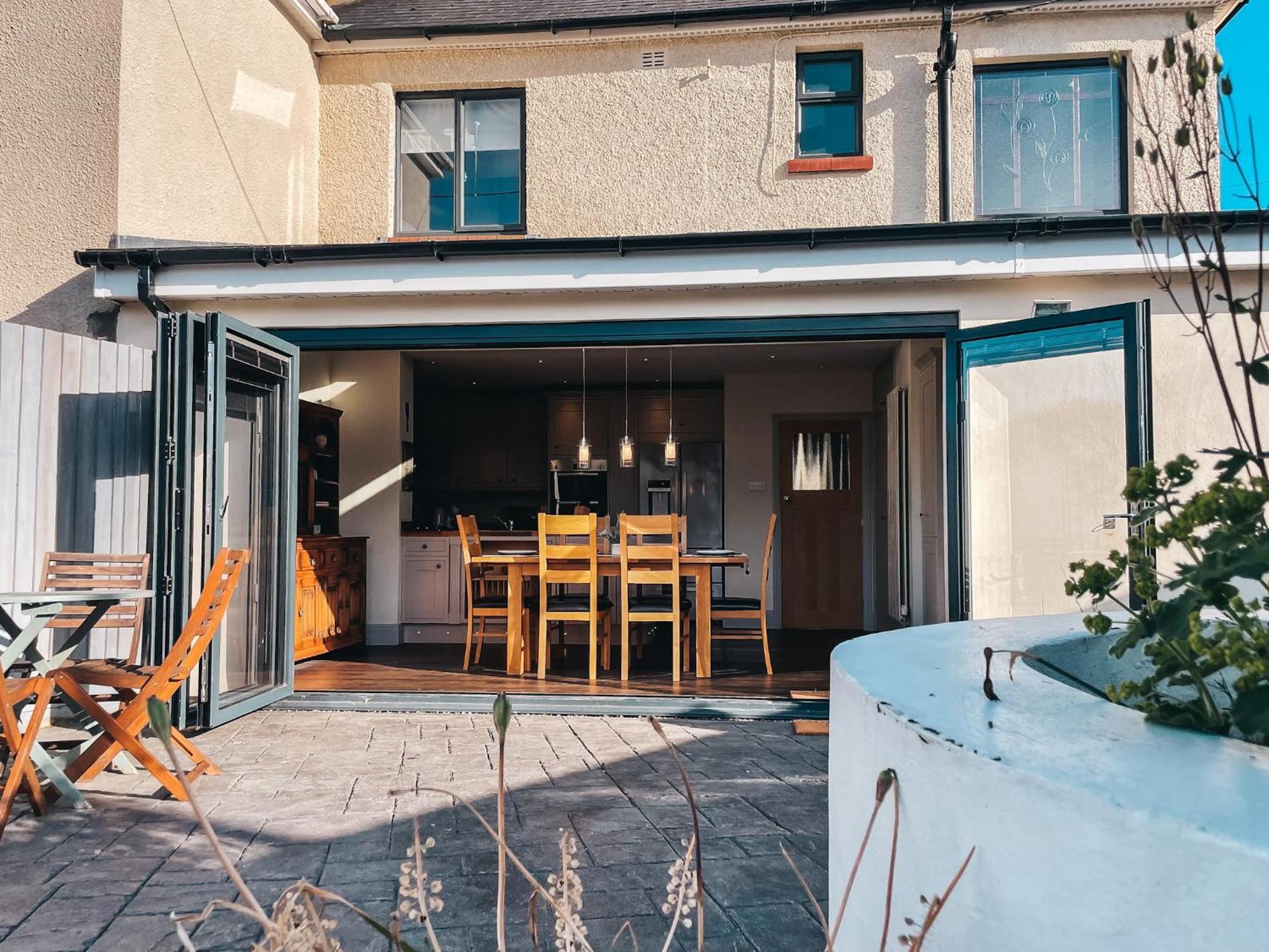Ty Fry Gardens Villa Cardiff Dış mekan fotoğraf